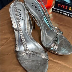 Carlos Santana Silver Heels - Size 7